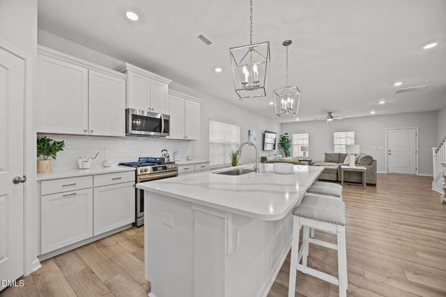 9232 Kitchin Farms Way, Wake Forest, NC 27587