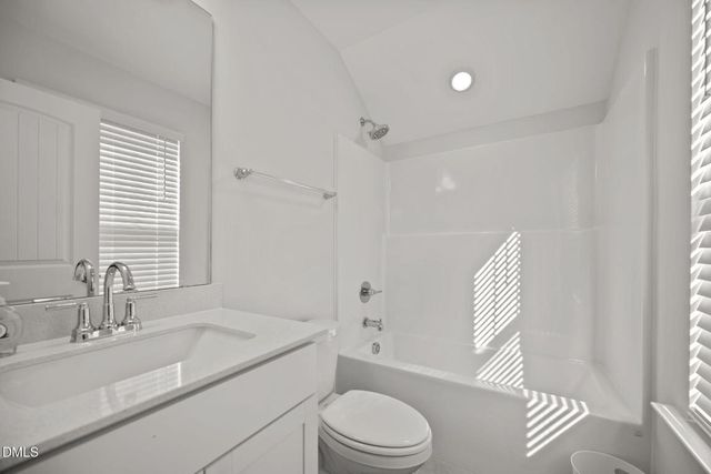 9232 Kitchin Farms Way, Wake Forest, NC 27587