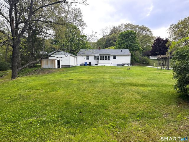 95 Baltic Road, Norwich, CT 06360