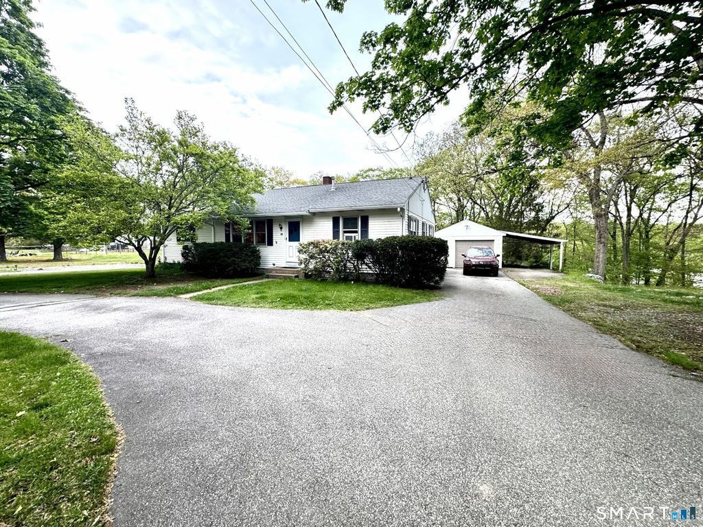 95 Baltic Road, Norwich, CT 06360