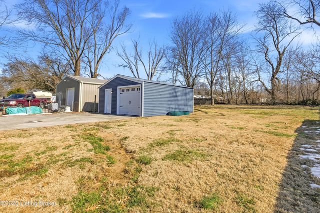 9205 Dempley Ave, Louisville, KY 40272