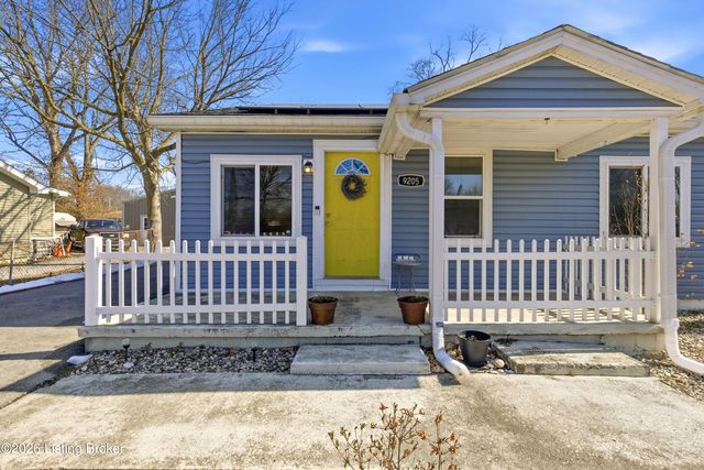9205 Dempley Ave, Louisville, KY 40272