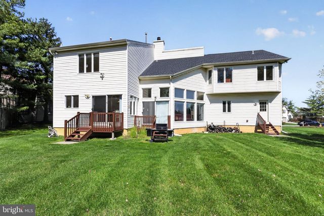 46 DOWNING LN, Voorhees, NJ 08043