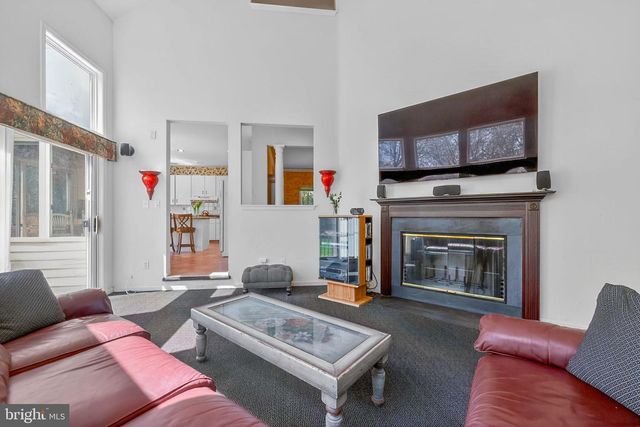 46 DOWNING LN, Voorhees, NJ 08043