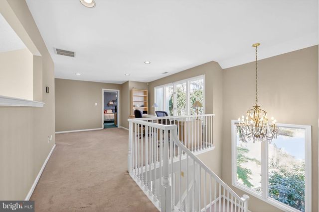 46 DOWNING LN, Voorhees, NJ 08043