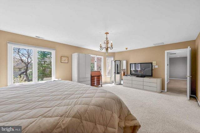 46 DOWNING LN, Voorhees, NJ 08043