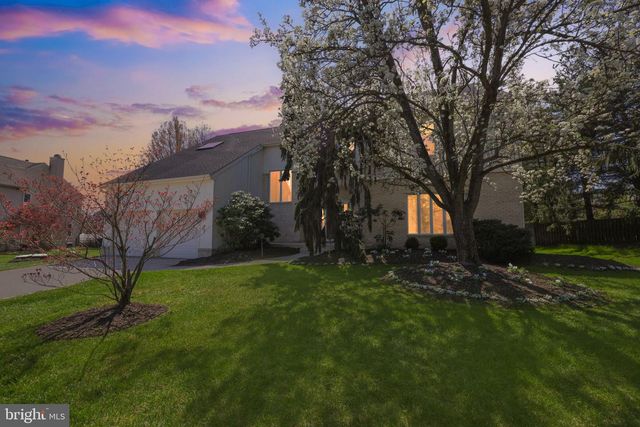 46 DOWNING LN, Voorhees, NJ 08043