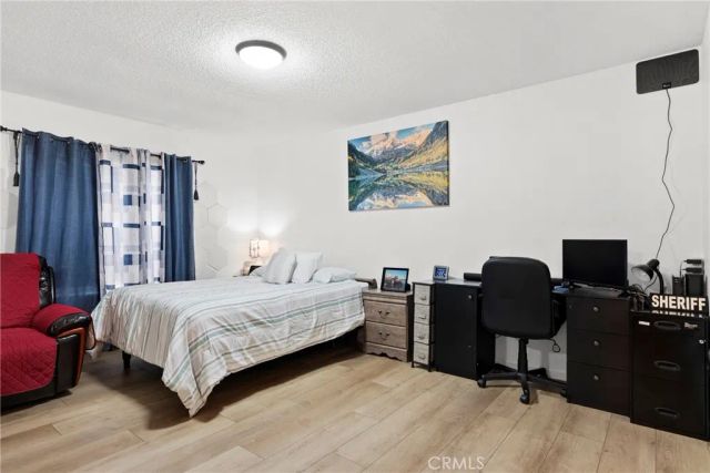 11300 Foothill Boulevard 7, Sylmar, CA 91342