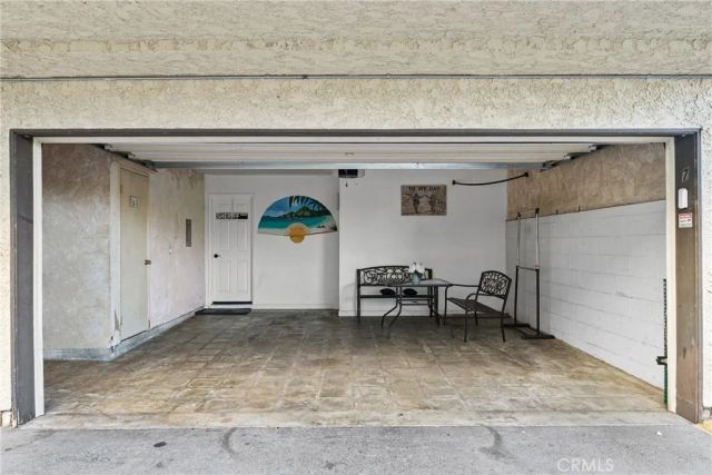 11300 Foothill Boulevard 7, Sylmar, CA 91342