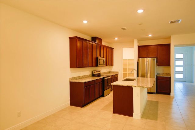 7389 ALPINE BUTTERFLY LANE, Orlando, FL 32819