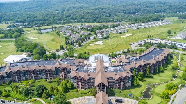 7 Hornbeam Way, Hardyston Twp., NJ 07419