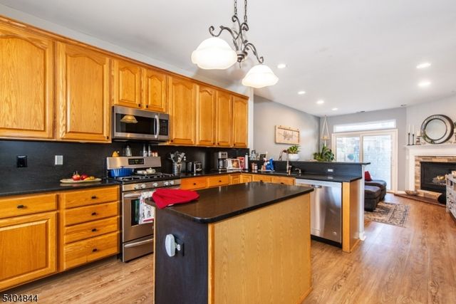 7 Hornbeam Way, Hardyston Twp., NJ 07419