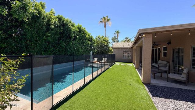 1121 E POWELL Way, Chandler, AZ 85249
