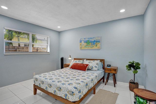 2500 NW 3RD Avenue 1-4, Wilton Manors, FL 33311