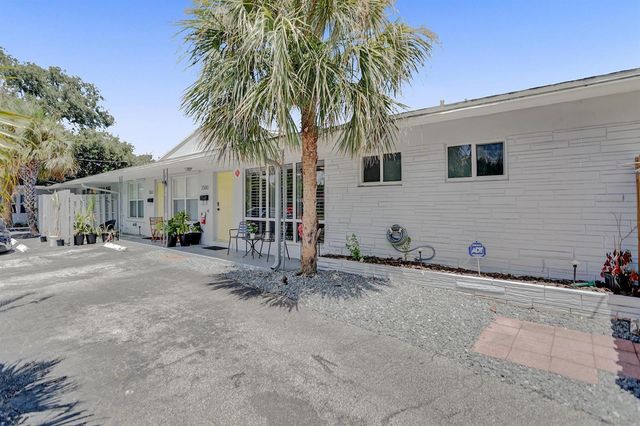 2500 NW 3RD Avenue 1-4, Wilton Manors, FL 33311