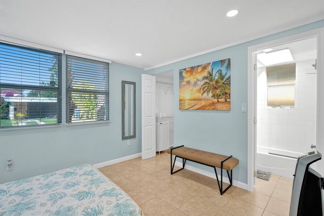 2500 NW 3RD Avenue 1-4, Wilton Manors, FL 33311