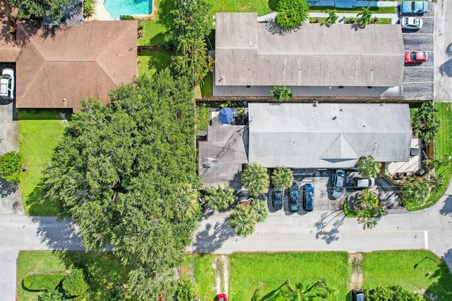 2500 NW 3RD Avenue 1-4, Wilton Manors, FL 33311