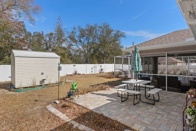 1223 W mcneal Road, Dunnellon, FL 34434