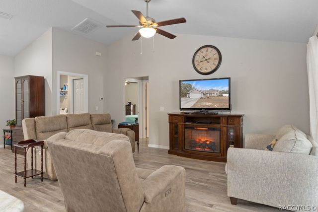 1223 W mcneal Road, Dunnellon, FL 34434