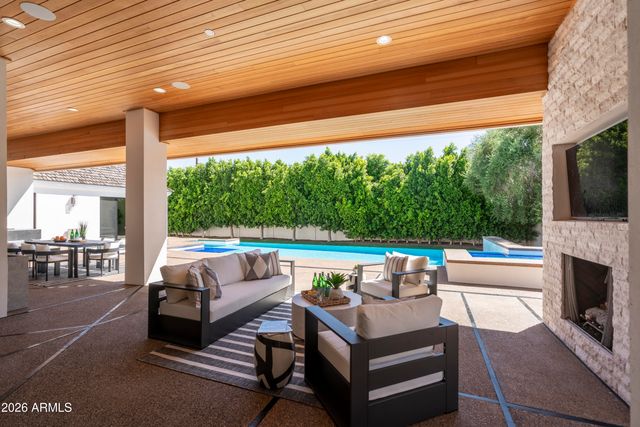 4737 E EXETER Boulevard, Phoenix, AZ 85018