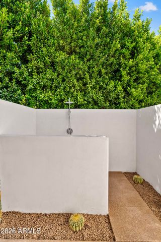 4737 E EXETER Boulevard, Phoenix, AZ 85018