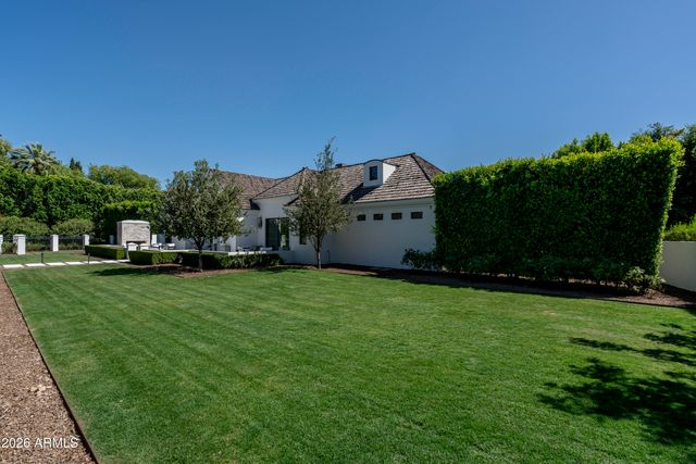 4737 E EXETER Boulevard, Phoenix, AZ 85018