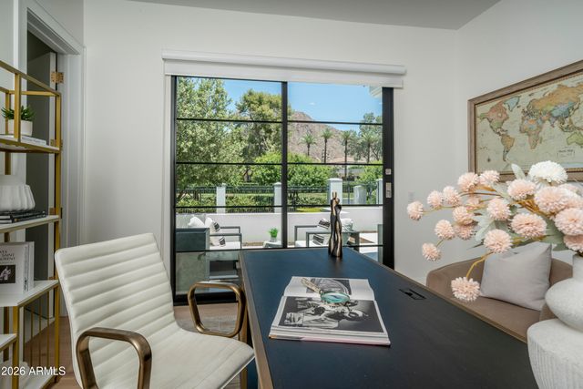 4737 E EXETER Boulevard, Phoenix, AZ 85018