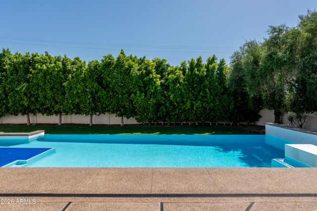 4737 E EXETER Boulevard, Phoenix, AZ 85018