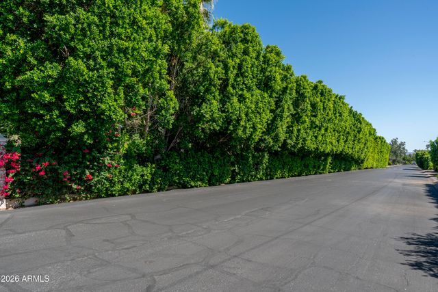 4737 E EXETER Boulevard, Phoenix, AZ 85018
