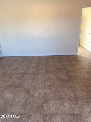 2532 Mountain Avenue, El Paso, TX 79930
