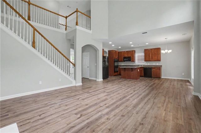 5412 The Vyne Avenue, Atlanta, GA 30349
