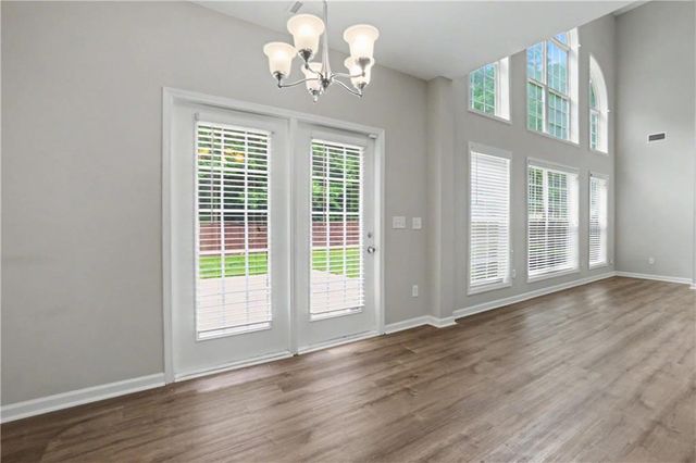 5412 The Vyne Avenue, Atlanta, GA 30349
