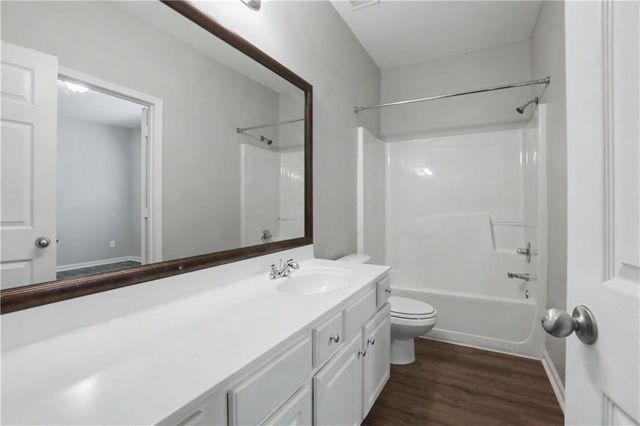 5412 The Vyne Avenue, Atlanta, GA 30349