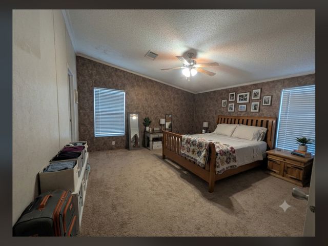 550 AVERY CIR, Poteet, TX 78065