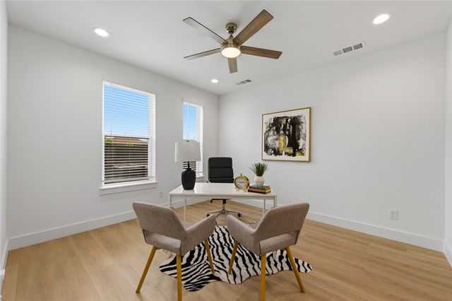 2925 Spruce Valley Lane 405, Dallas, TX 75233