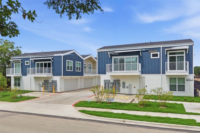 2925 Spruce Valley Lane 405, Dallas, TX 75233