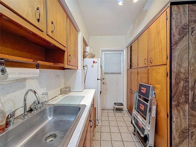 6580 Santona St A16, Coral Gables, FL 33146