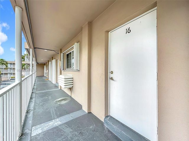 6580 Santona St A16, Coral Gables, FL 33146