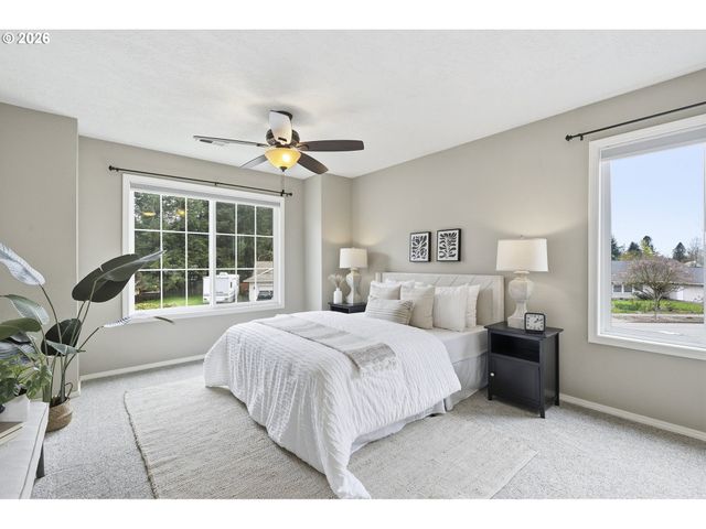 7673 Sw VLAHOS Dr, Wilsonville, OR 97070