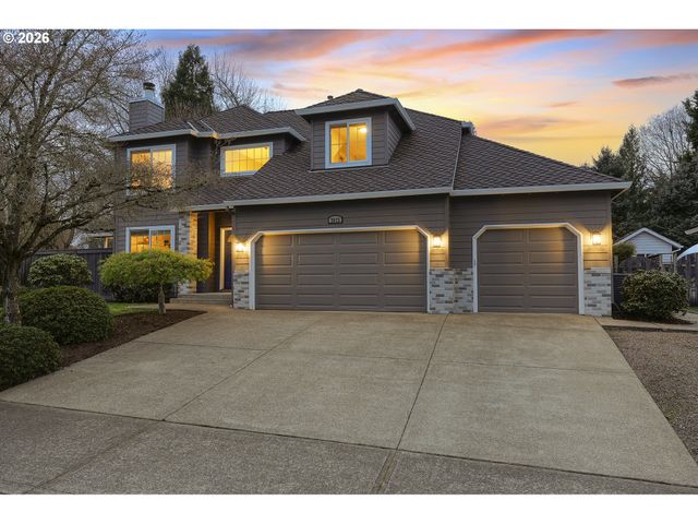 7673 Sw VLAHOS Dr, Wilsonville, OR 97070