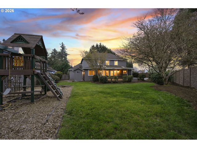 7673 Sw VLAHOS Dr, Wilsonville, OR 97070