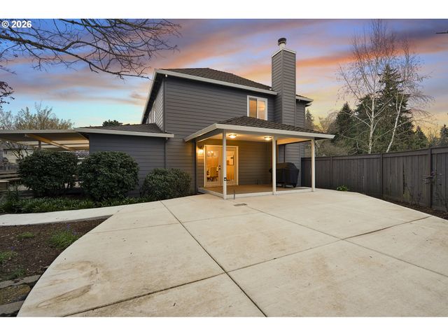 7673 Sw VLAHOS Dr, Wilsonville, OR 97070