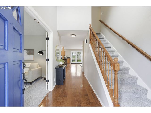 7673 Sw VLAHOS Dr, Wilsonville, OR 97070