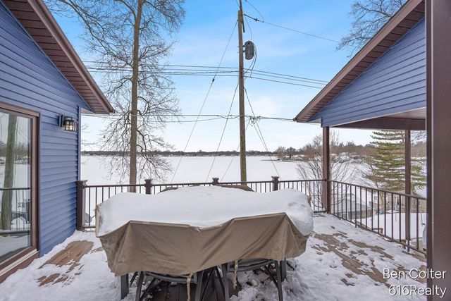 6703 Golfside Court, Saranac, MI 48881