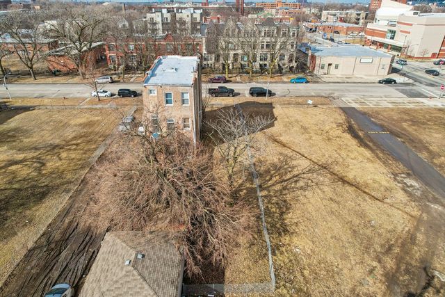 3913 S Prairie Avenue, Chicago, IL 60653