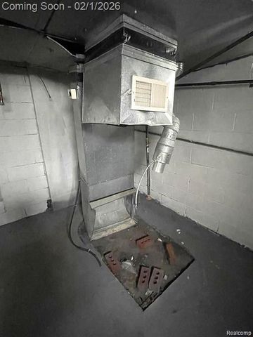 9500 La Salle Boulevard, Detroit, MI 48206