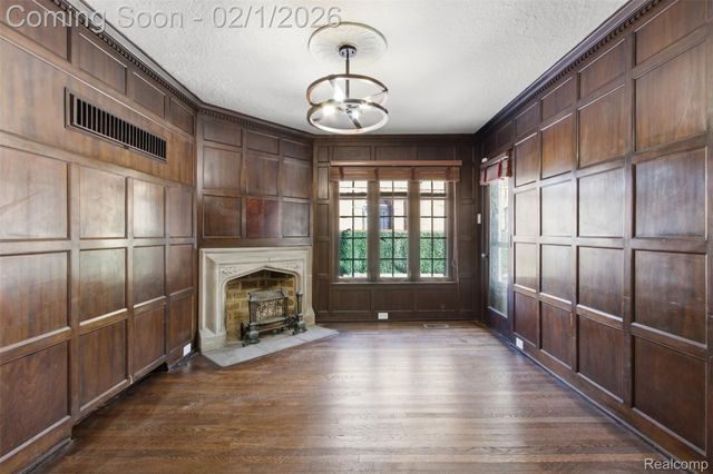 9500 La Salle Boulevard, Detroit, MI 48206