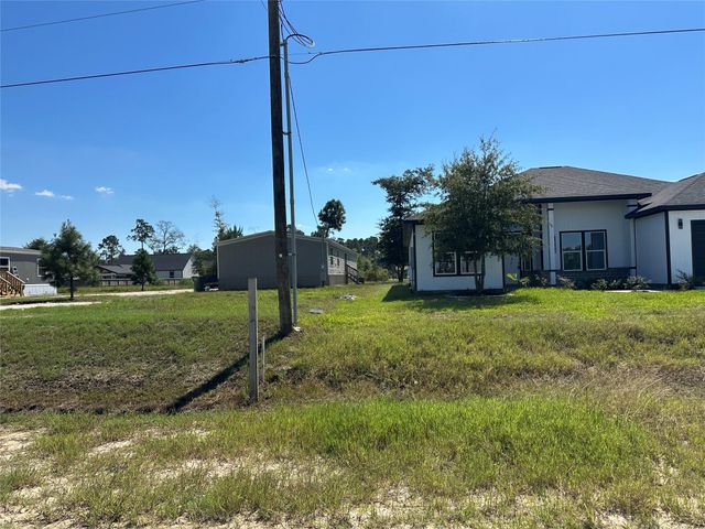1016 Exotic Pine Drive, Huffman, TX 77336