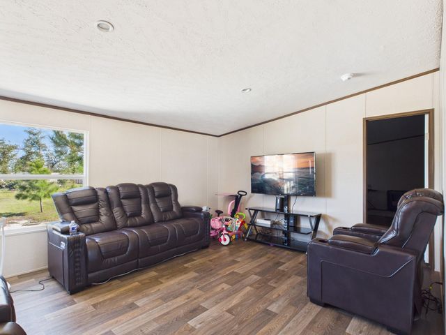 1016 Exotic Pine Drive, Huffman, TX 77336