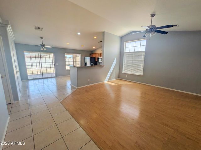 8920 W RAFAEL Drive, Arizona City, AZ 85123